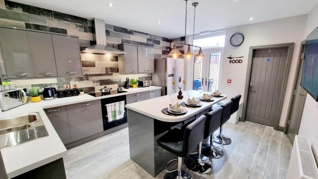 🎉 1 Month Rent Free – Ensuite Rooms+All Bills Inc Main Photo