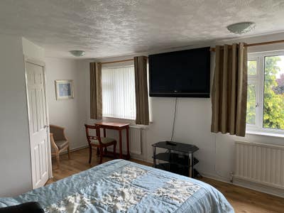 1  LARGE Double room Main Photo