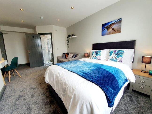 🎉 1 Month Rent Free / Couples Welcome 🌟 Main Photo