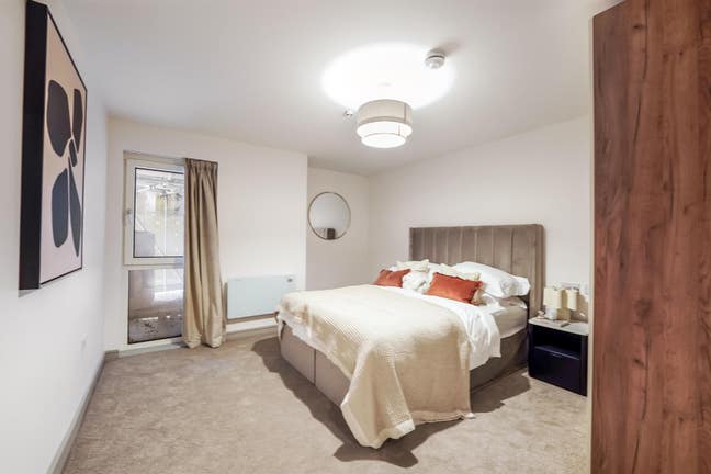 1 bed house to rent available from october 27th Main Photo