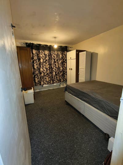 Double Room Available Near city centre  Main Photo