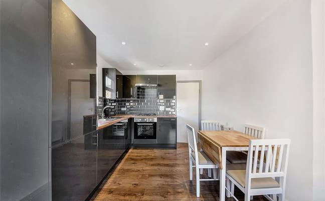Beautiful 3-Bedroom Home with Modern Fittings Main Photo