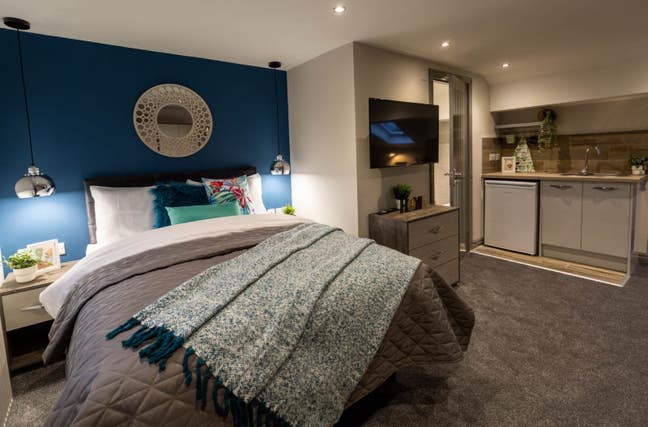🌟🏡 Modern & Elegant Home in Wigan  🌟🏡 Main Photo