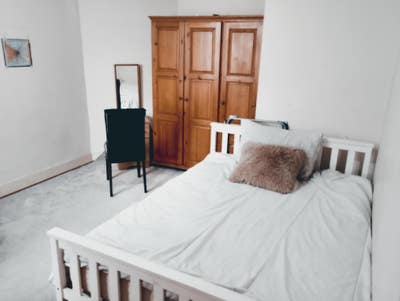 Ready to Move In - Fully furnished Double room  Main Photo