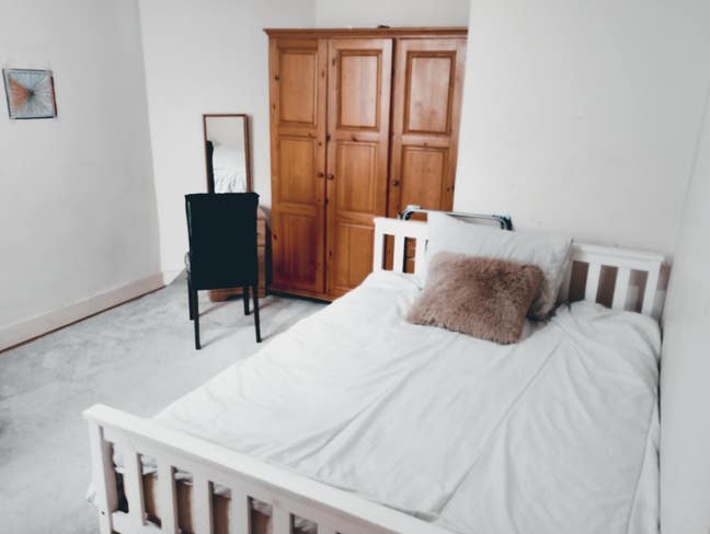 Fully furnished Double room  Main Photo