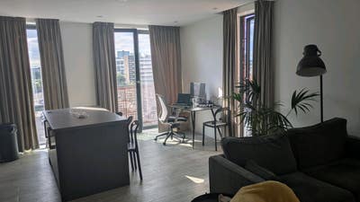 Ensuite Room 2b2b - Salford Main Photo