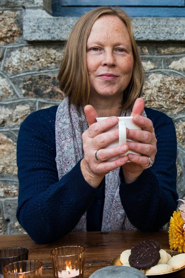 Unfurnished/part-furnished rental Main Photo