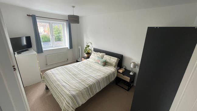 🏡 Lovely Double Room Available Main Photo