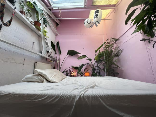 Uber Vibey Long Sublet in North London Warehouse Main Photo