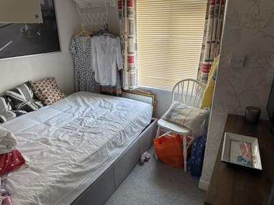 Single room available Main Photo