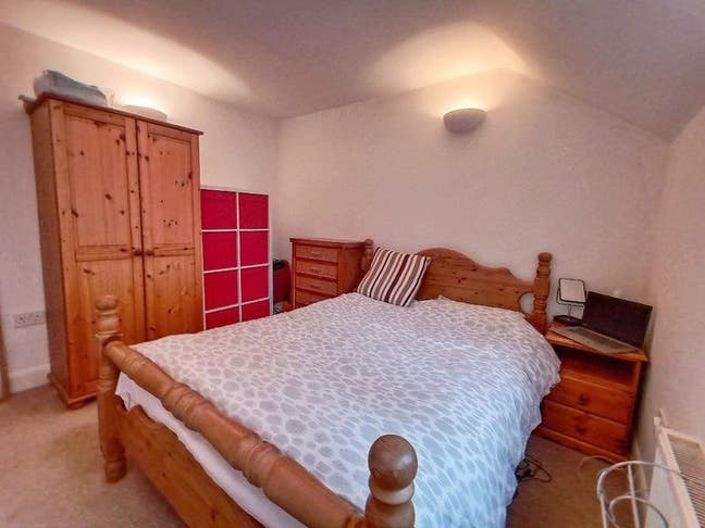 Whole Flat let  - Two Bed Rooms Main Photo
