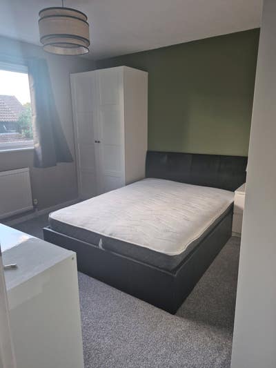 Double room to rent Main Photo