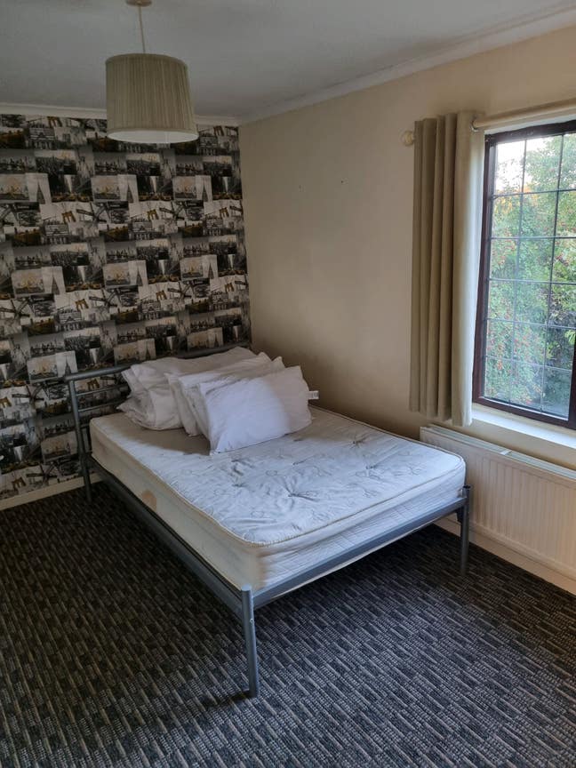 Double room in a quiet area Main Photo