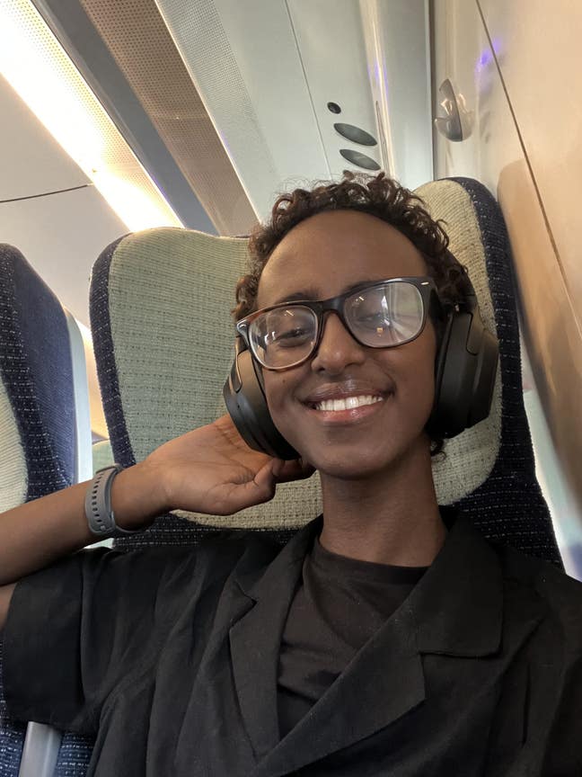 28 Year Old Female, Seeking Double Room Main Photo