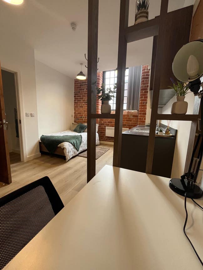 Unique Student Studios - Silk Mill Main Photo