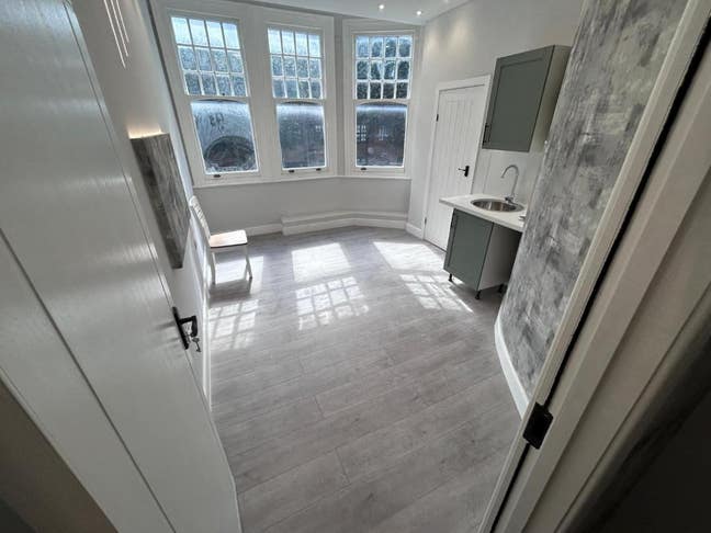 N10 Muswell Hill New Developed Studio Main Photo