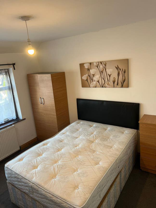 🏡 Double Room to Let in Neasden - for Now Main Photo