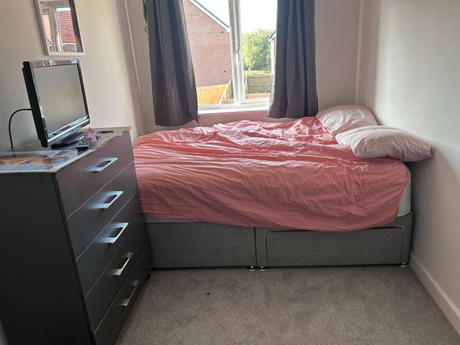 Double room to rent in Ruddington Main Photo