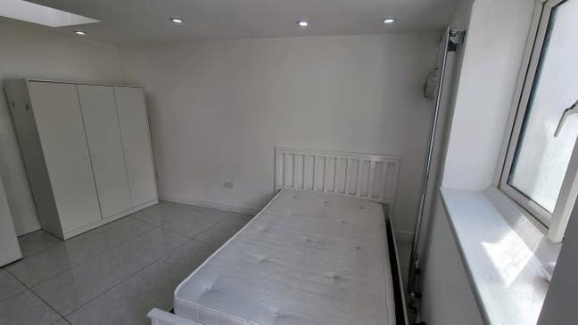 Studio Available for people who like privacy Main Photo