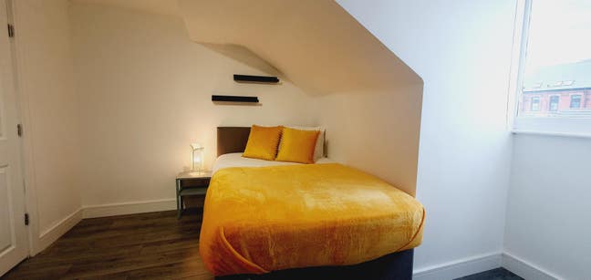All Inclusive Ensuite Double room in St Helens  Main Photo