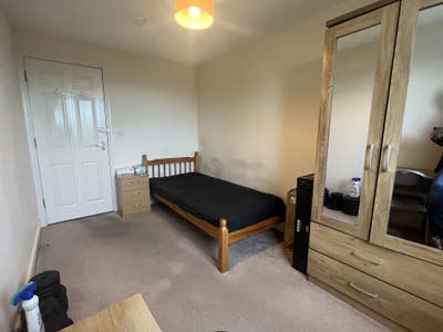 Single Room  Main Photo