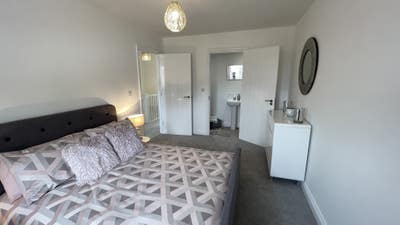 Double room with En-suite Main Photo