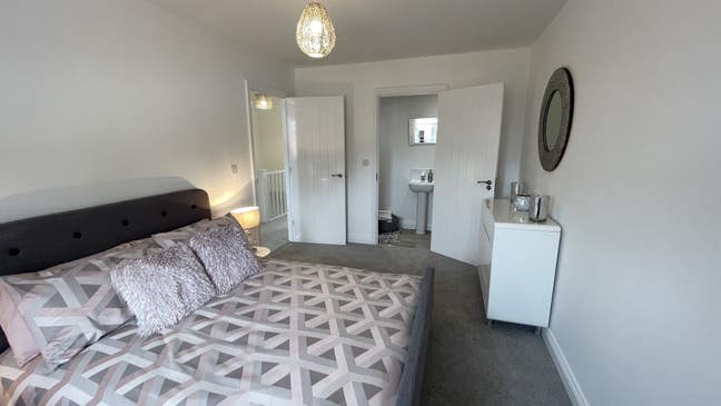 Double room with En-suite Main Photo
