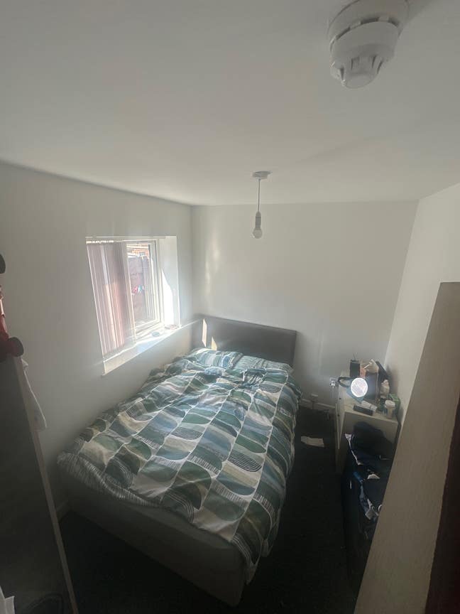Two double room available  Main Photo