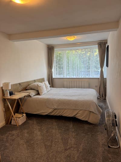 Lodging : Double Bedroom, Ensuite, Parking Main Photo