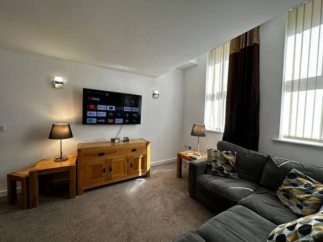 Gorgeous 2-Bedroom Flat in Leicester- Prime Locat Main Photo