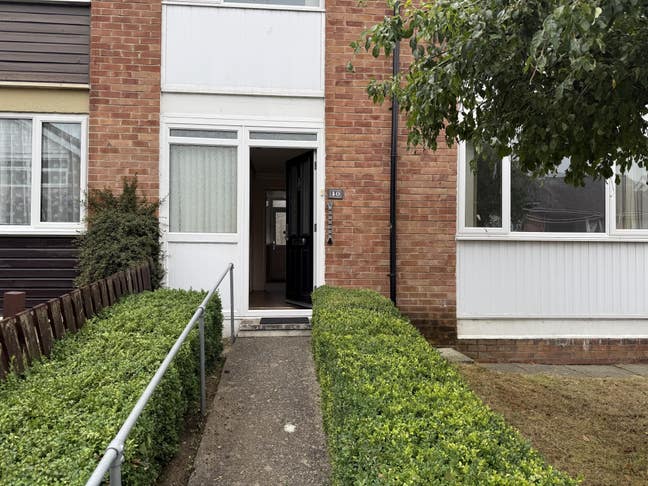 Unemployed, on Benefits? We May Help £2K/Month Main Photo