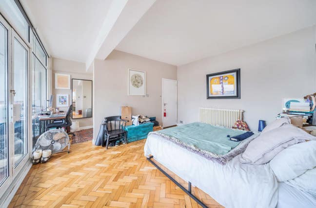 Whole Flat Available –£750pw - Bermondsey St, SE1 Main Photo