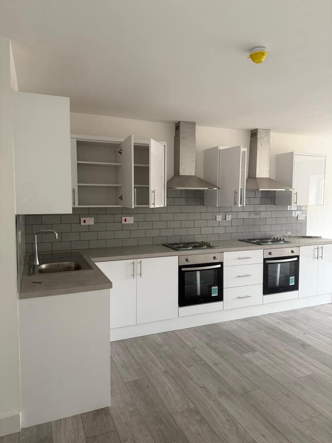 🧼 Clean Studios 🌱 • EN3 6a* • Bills & 2Min Train Main Photo