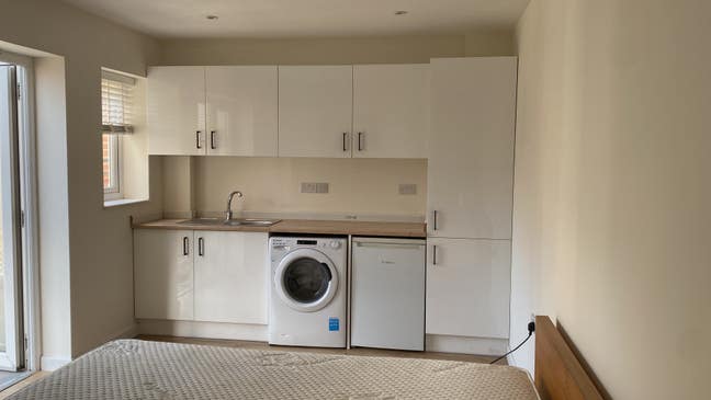 En-suite with conservatory  Main Photo