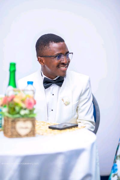 Searching for a room close to UoE, King's Building Main Photo