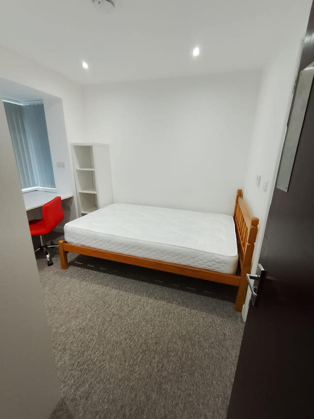 Selly Oak En Suite Room  Main Photo