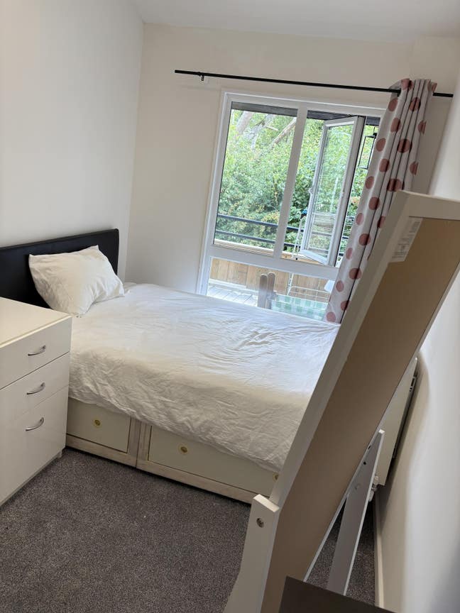 NEW ROOM- Be first in! Main Photo
