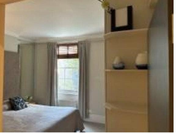 Spacious double room in High street Kensington  Main Photo