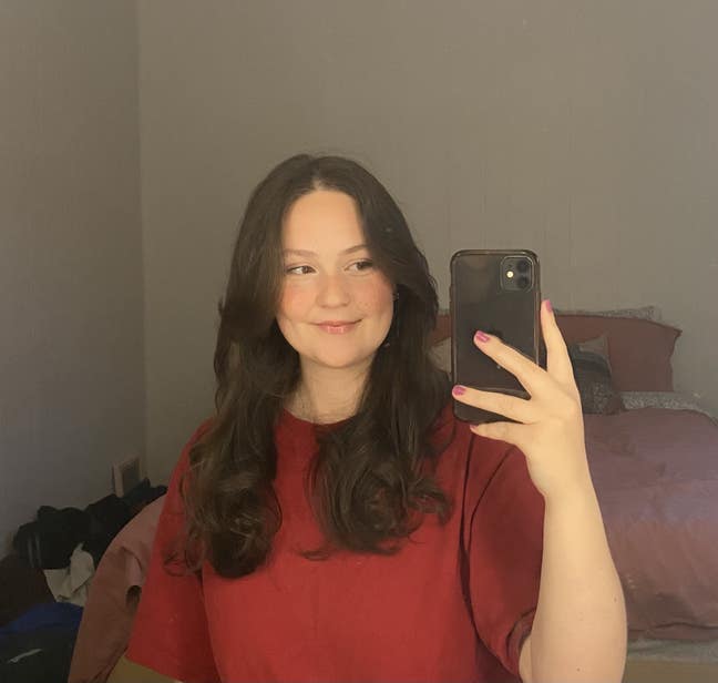 24y/o postgrad student seeking room Main Photo