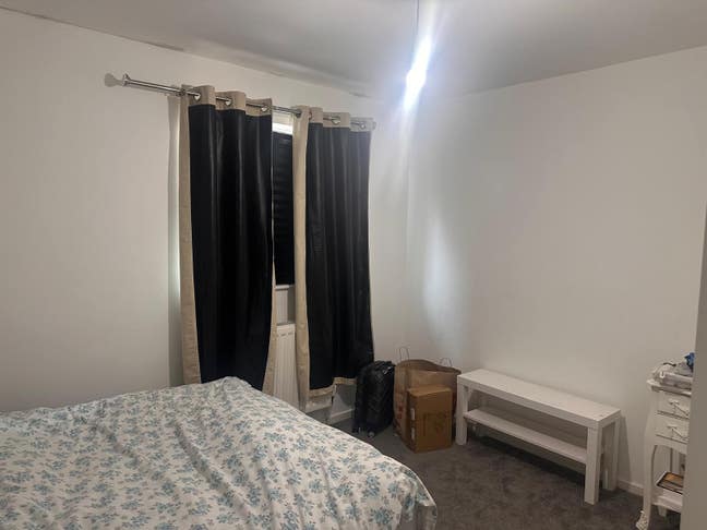 Furnished Double Room in NE5 - close to main road Main Photo