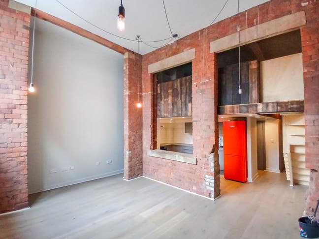 One Bedroom Flat 5-10 Mins Walk to Preston Station Main Photo
