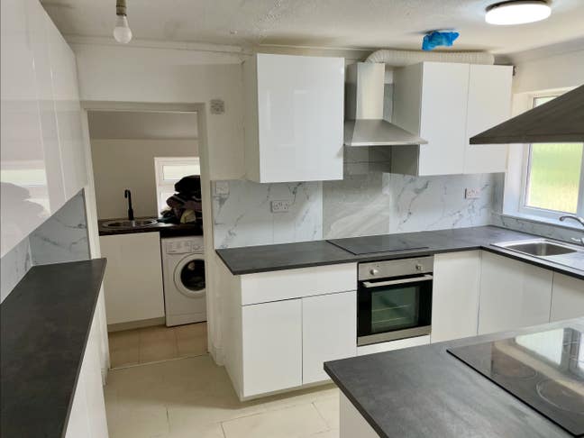 Double Room Wood Green  Main Photo