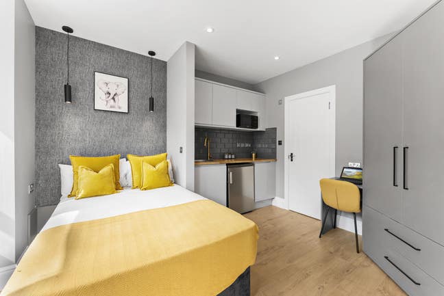 INCOMING: Studios & En-Suites in Beech Avenue NG4 Main Photo