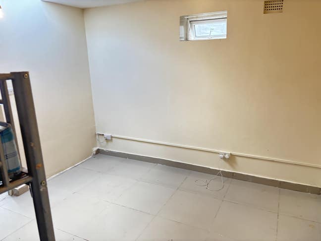 One bedroom Studio flat  Main Photo