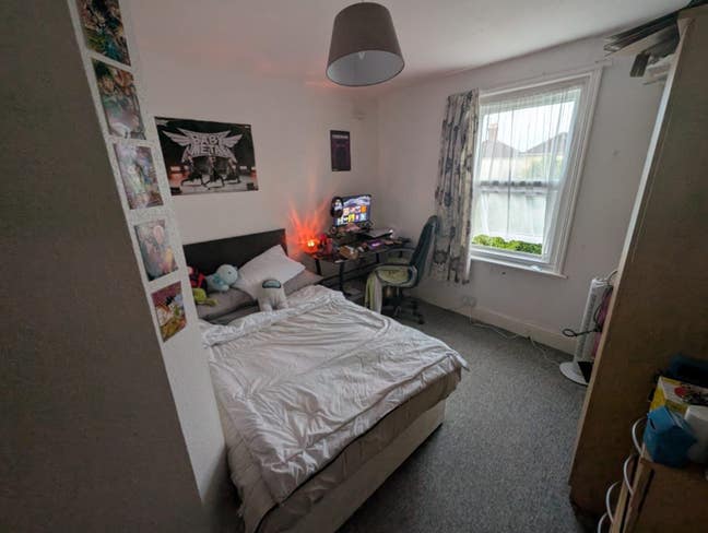 1 Student room available for rent! Main Photo