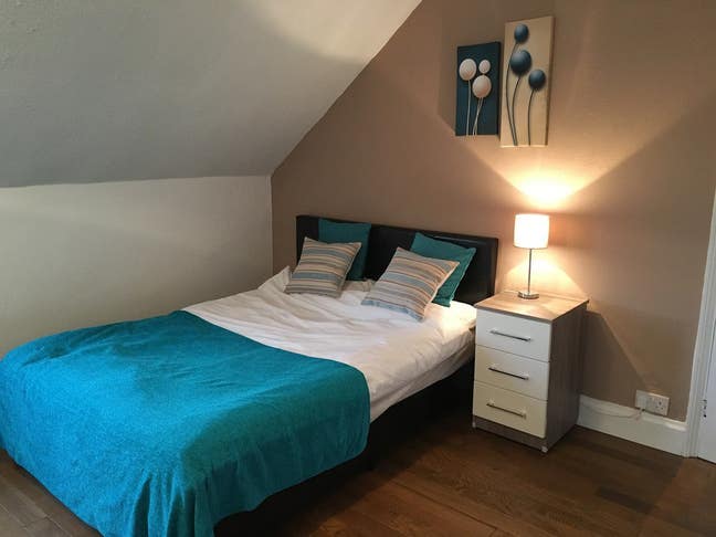 Beautiful Double Room in Bedford (Spenser Road) Main Photo