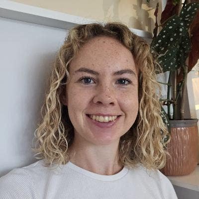 Friendly 29-year-old returning to Bristol - seekin Main Photo