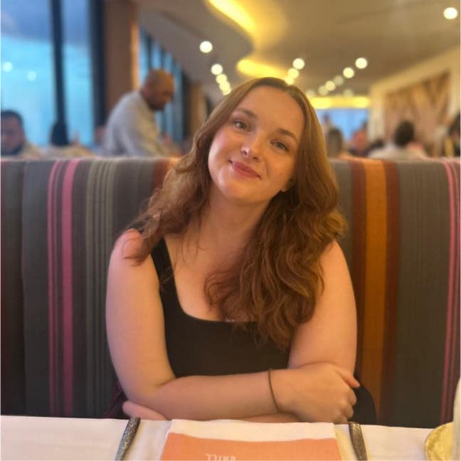 Female 25 looking for a room in South London  Main Photo