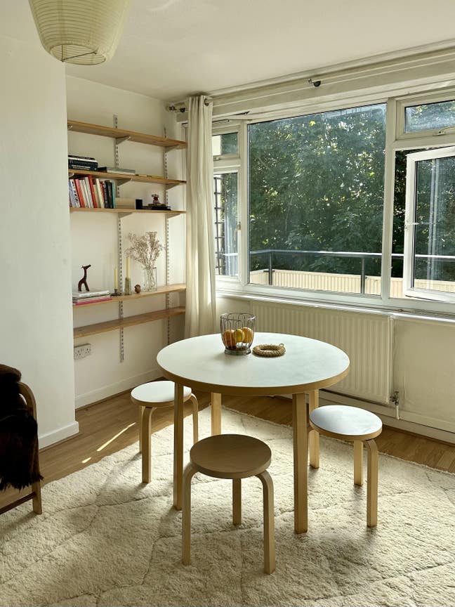Double room for sublet next to Clissold Park Main Photo