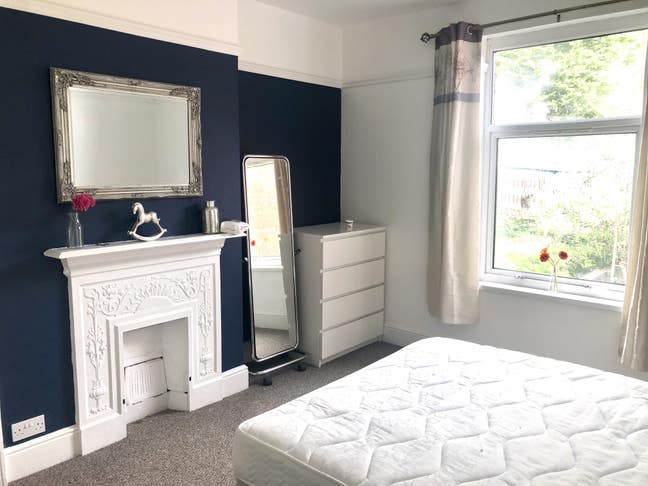 2 Large Doubles - Near Royal Gwent & town  Main Photo